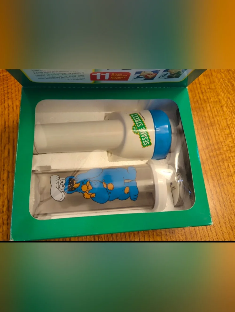 Sesame Street Cookie Monster Cookie Press Hamilton Beach Motorized Vintage 1998
